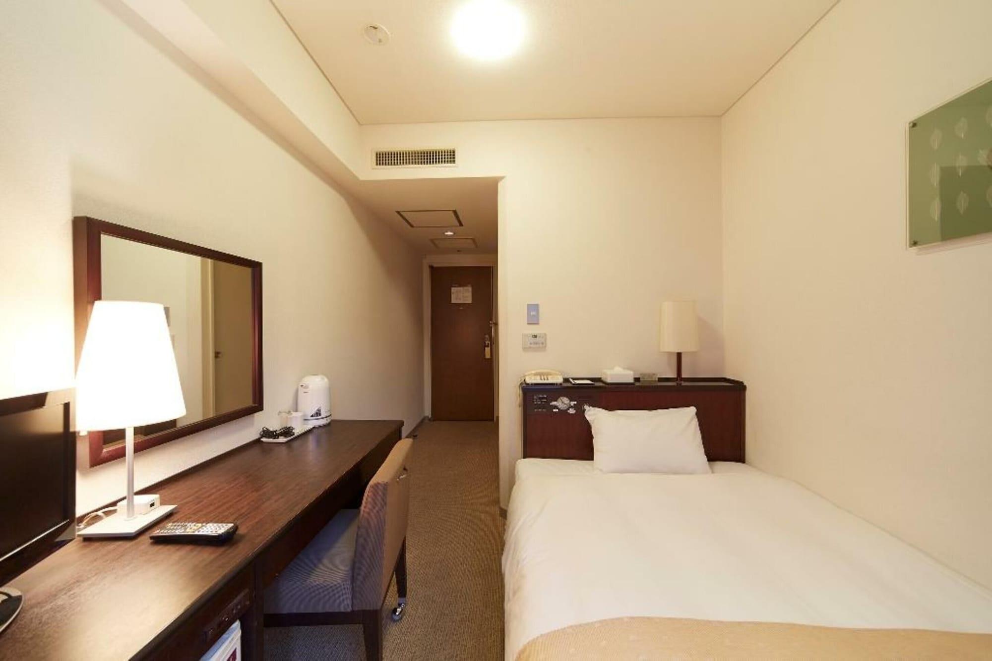 Nest Hotel Kumamoto Esterno foto
